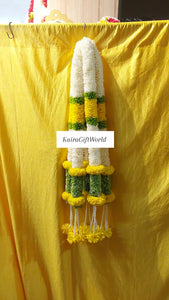 White /Yellow Hangings!!!